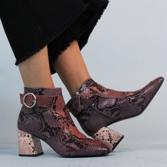 Freda Salvador Shoes - Freda Salvador Hendrix Boot